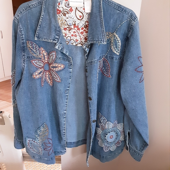 BOHO VIBE VINTAGE JEAN SHIRT - Picture 1 of 3